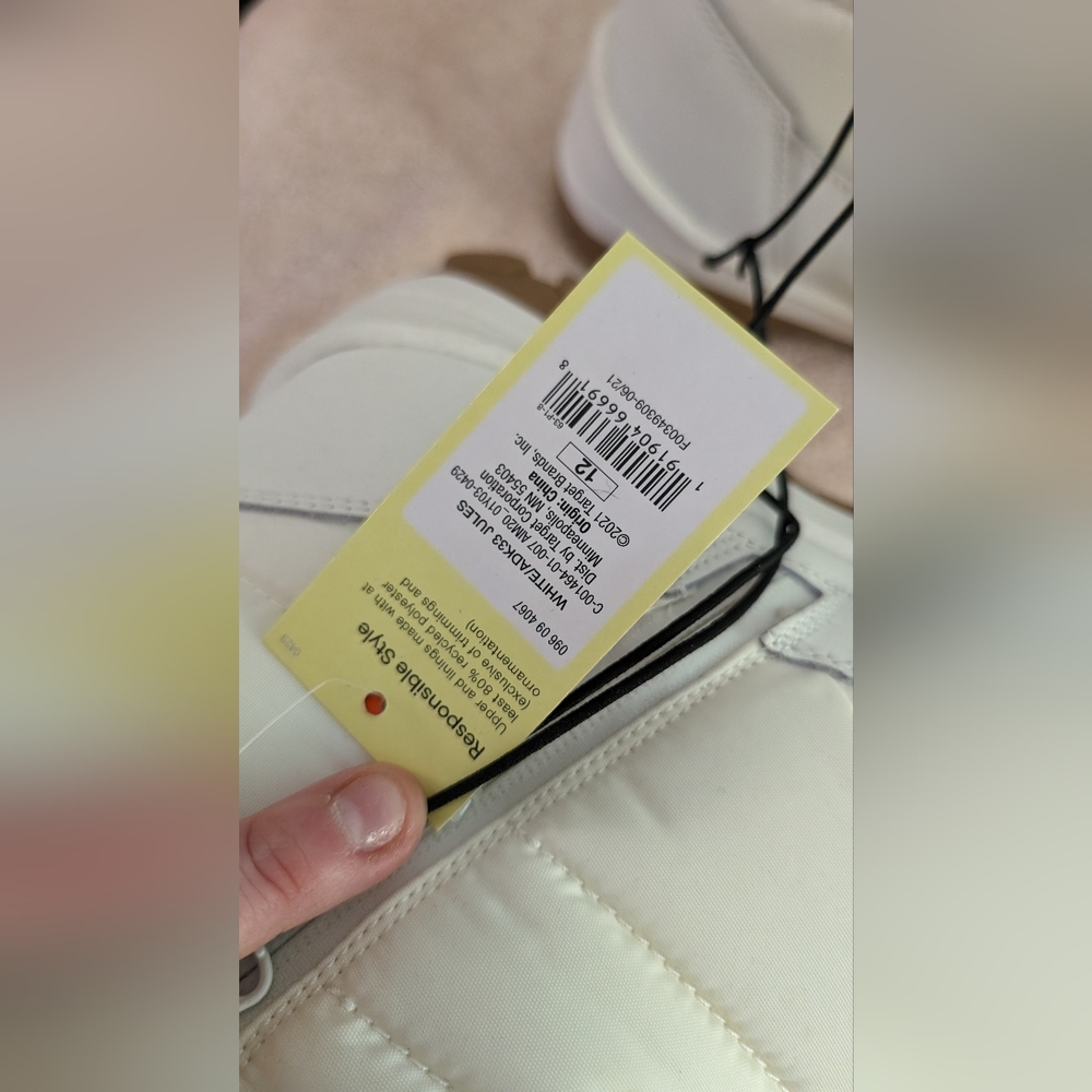 All in Motion womens winter boot 12 NWT - Picture 7 of 10